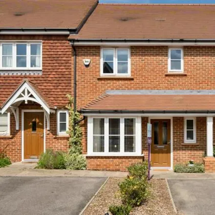 Buy this 3 bed townhouse on 41 Highwood Crescent in Wickhurst Green, RH12 1UG