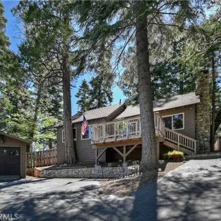 Image 3 - 705 Cedar Ln, Twin Peaks, California, 92391 - House for sale