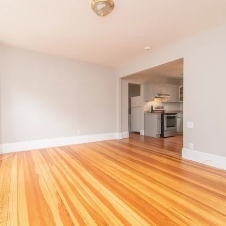 Image 9 - 48 Oak Square Avenue, Boston, MA 02138, USA - Apartment for rent