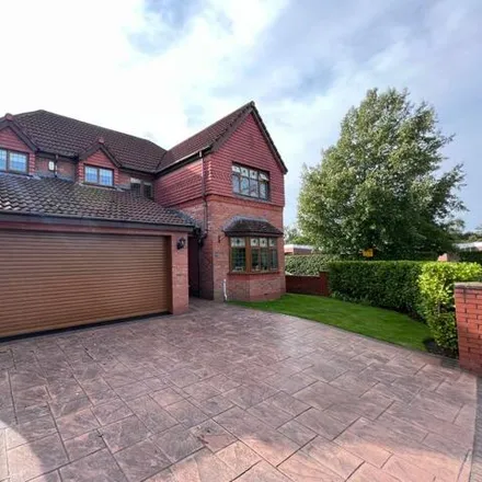 Buy this 4 bed house on Old School Drive in Longton, PR4 5YU