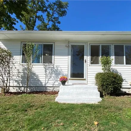 Buy this 2 bed house on 43 Lafayette Drive in New Windsor, NY 12553