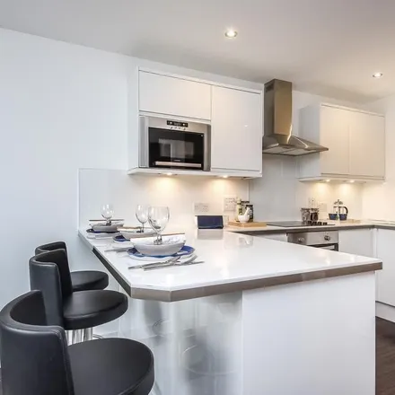 Rent this 2 bed apartment on Northumberland House in 29 Brighton Road, London