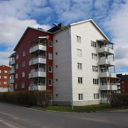 Rent this 2 bed apartment on Norra Parkgatan in 952 32 Kalix, Sweden