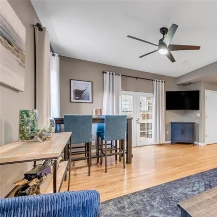 Image 3 - 1755 Emerson Street, Denver, CO 80218, USA - House for sale