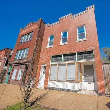 Buy this studio house on 3011 Cherokee Street in St. Louis, MO 63118