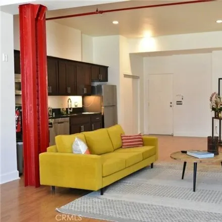 Image 5 - Pan American Lofts, 253 South Broadway, Los Angeles, CA 90012, USA - Condo for sale