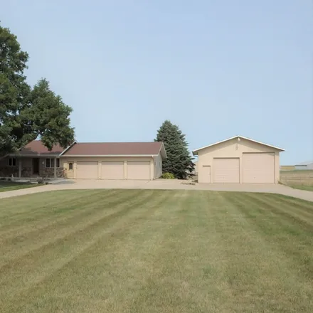 Buy this 3 bed house on 1132 4th Street Northwest in Sioux Center, IA 51250