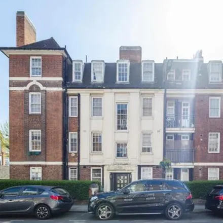 Buy this 3 bed apartment on Stanfield House in 12-40 Frampton Street, London
