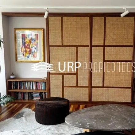 Buy this 3 bed apartment on Farmacias Similares in Avenida Horacio, Colonia Chapultepec Morales