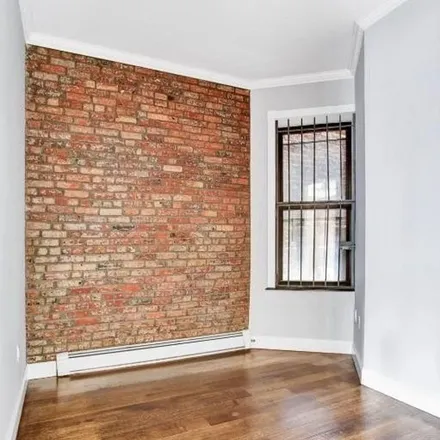 Rent this 3 bed apartment on 339 East Houston Street in New York, NY 10002