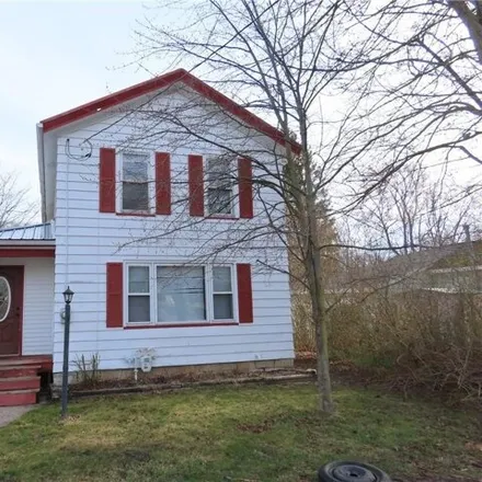 Buy this 4 bed house on 9 Huff Street in Fayette, Village of Waterloo