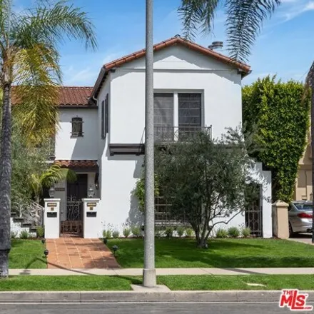 Buy this 9 bed house on 1078 South Alfred Street in Los Angeles, CA 90035
