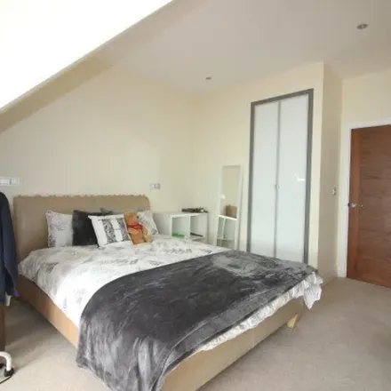 Image 7 - Warwick Street, Royal Leamington Spa, CV32 4BL, United Kingdom - Apartment for rent