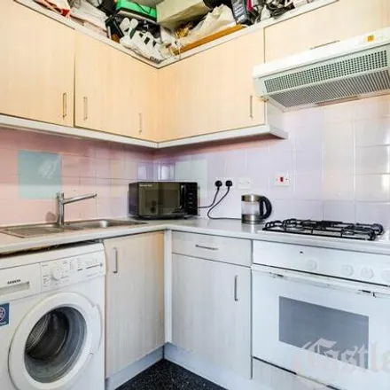 Image 5 - Strand Building, Lower Clapton Road, Lower Clapton, London, E5 0NS, United Kingdom - Apartment for sale