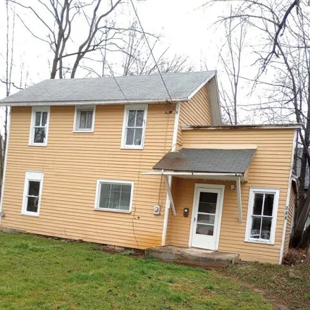Rent this 2 bed house on 513 Spaulding Street in City of Elmira, NY 14904