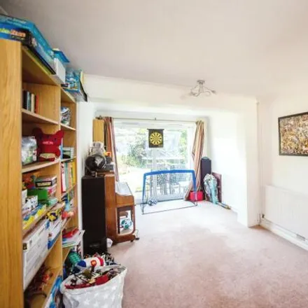 Image 3 - Elgar Close, Tonbridge and Malling, TN10 4DT, United Kingdom - Duplex for sale