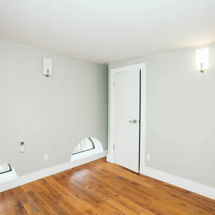 Rent this 3 bed apartment on 1468 Bushwick Avenue in New York, NY 11207