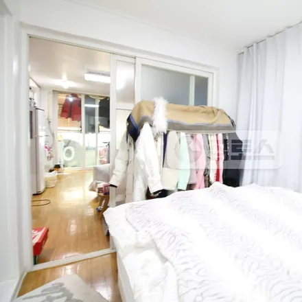 Rent this 1 bed apartment on 서울특별시 강남구 논현동 130-26