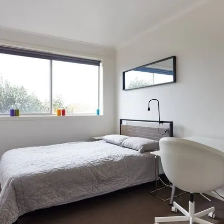 Rent this 2 bed apartment on Collingwood VIC 3066