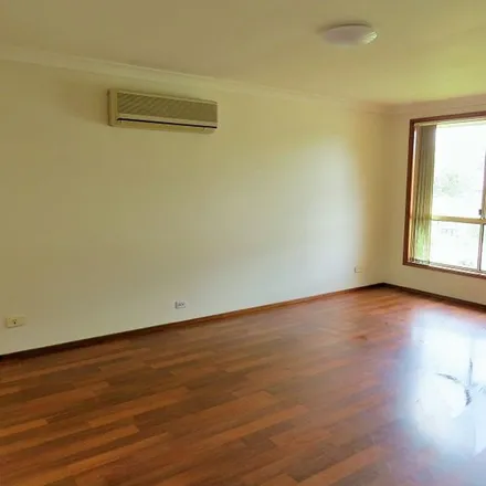Image 3 - Orlick Street, Ambarvale NSW 2560, Australia - Apartment for rent