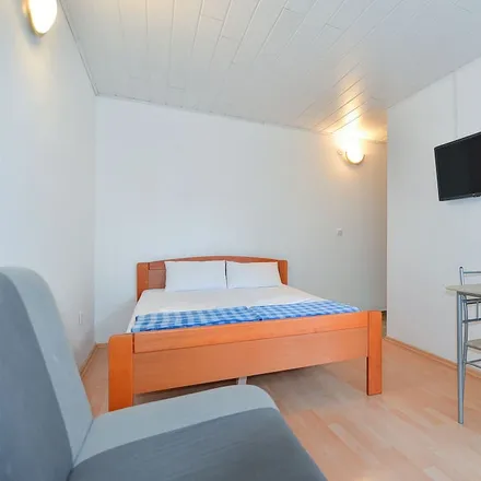 Image 1 - Valbandon, Istria County, Croatia - Apartment for rent
