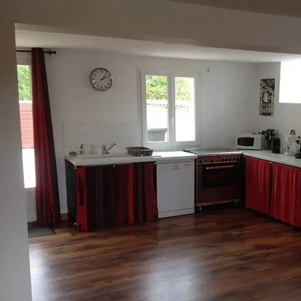 Rent this 3 bed house on 85420 Bouillé-Courdault