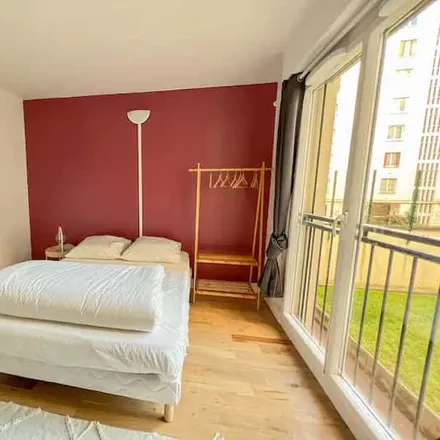 Image 2 - 152 Rue de Lourmel, 75015 Paris, France - Room for rent