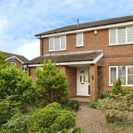 Buy this 4 bed house on Manor Garth in Skidby, HU16 5UF