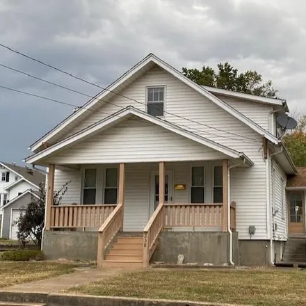 Buy this 3 bed house on 238 West North Street in Perryville, MO 63775