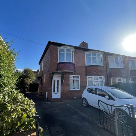 Rent this 2 bed apartment on Greywood Avenue in Newcastle upon Tyne, NE4 9PE