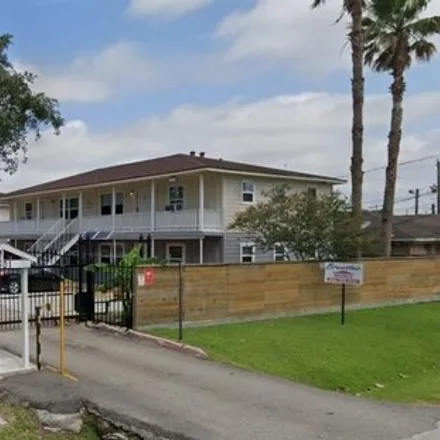 Rent this 2 bed apartment on 3154 Legion Street in Houston, TX 77026