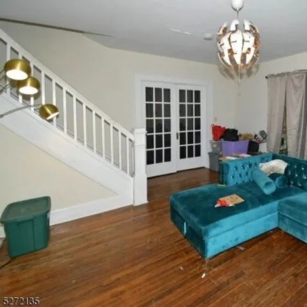 Image 4 - 338 William Street, Somerville, NJ 08876, USA - House for sale