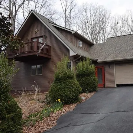 Image 2 - 226 Jefferson Drive, Lake Monticello, Fluvanna County, VA 22963, USA - House for rent