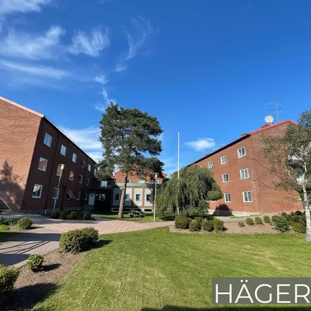 Rent this 1 bed apartment on Peter Baggegatan 2A in 461 39 Trollhättan, Sweden