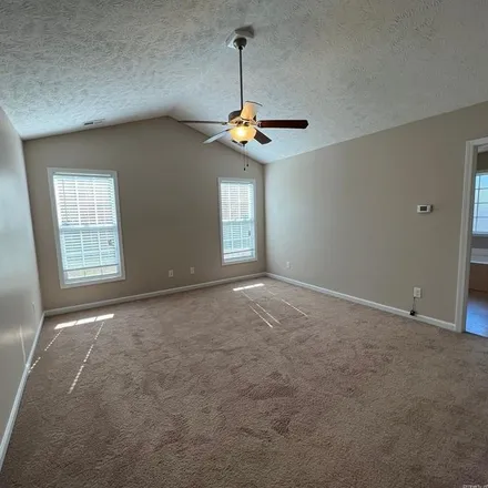 Rent this 3 bed apartment on 2559 Spinnaker Drive in Decker Heights, Cumberland County