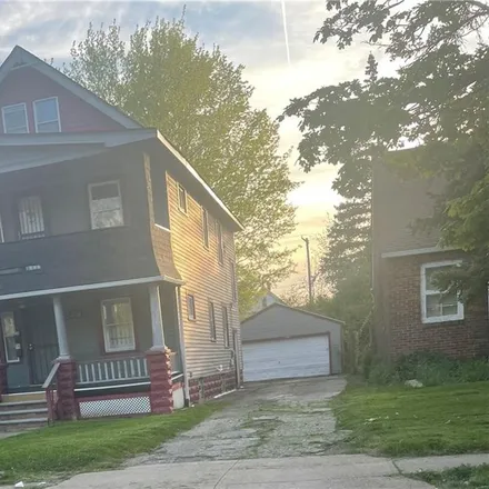 Buy this 4 bed duplex on 2934 East 130th Street in Cleveland, OH 44120