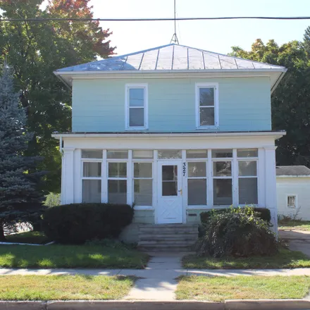Buy this 3 bed house on 327 West Commercial Street in Appleton, WI 54911