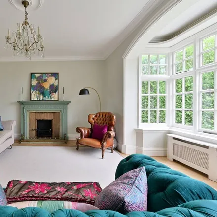Rent this 6 bed house on Arthur Road in London, SW19 7DU