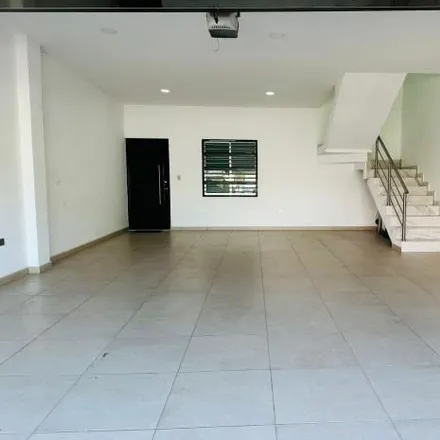 Rent this 2 bed apartment on Calle Benzkarl in 80029 Culiacán, SIN