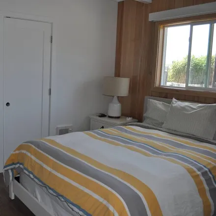 Rent this 3 bed house on Stinson Beach in CA, 94970