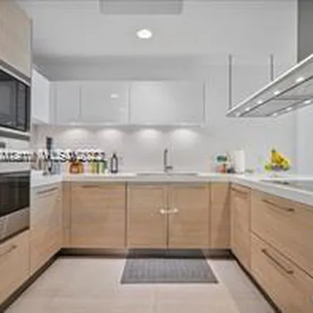 Image 3 - 17111 Biscayne Boulevard, North Miami Beach, FL 33160, USA - Apartment for rent