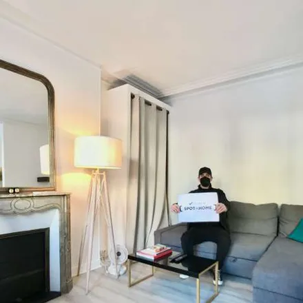 Image 6 - 52 Rue Charlot, 75003 Paris, France - Apartment for rent
