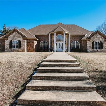 Rent this 4 bed house on Mills Dr in Durant, OK