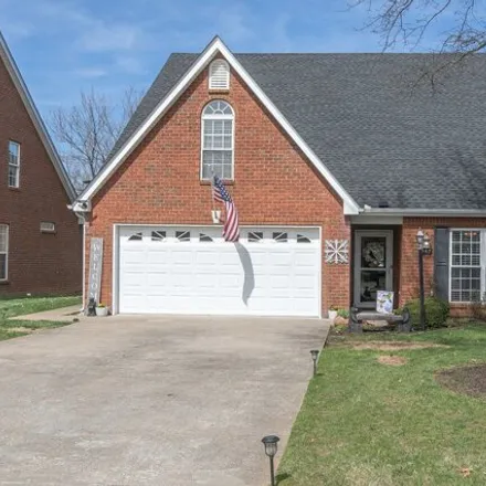 Buy this 4 bed house on 497 Golfview Court in Murfreesboro, TN 37127