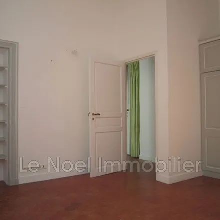 Image 4 - 27 Cours Gambetta, 13100 Aix-en-Provence, France - Apartment for rent
