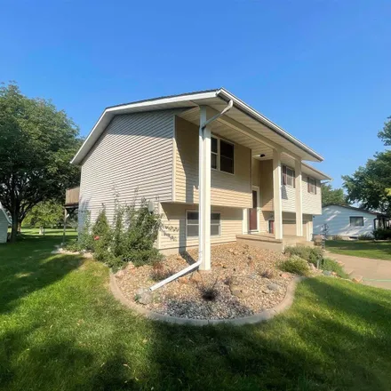 Image 4 - Akron Golf Club, 941 Country Club Drive, Akron, Plymouth County, IA 51001, USA - House for sale