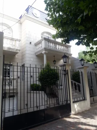 Buy this studio house on Marcos Grigera 401 in Partido de Lomas de Zamora, 1828 Banfield