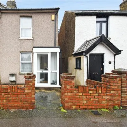 Buy this 3 bed house on North Street in London, DA7 4HR