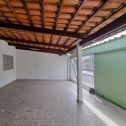 Rent this 3 bed house on Rua Neuza dos Santos in Florestal, Região Geográfica Intermediária de Belo Horizonte - MG