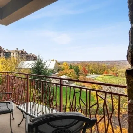 Buy this 3 bed condo on Grand Cascades Lodge in Coventry Road, Hardyston Township